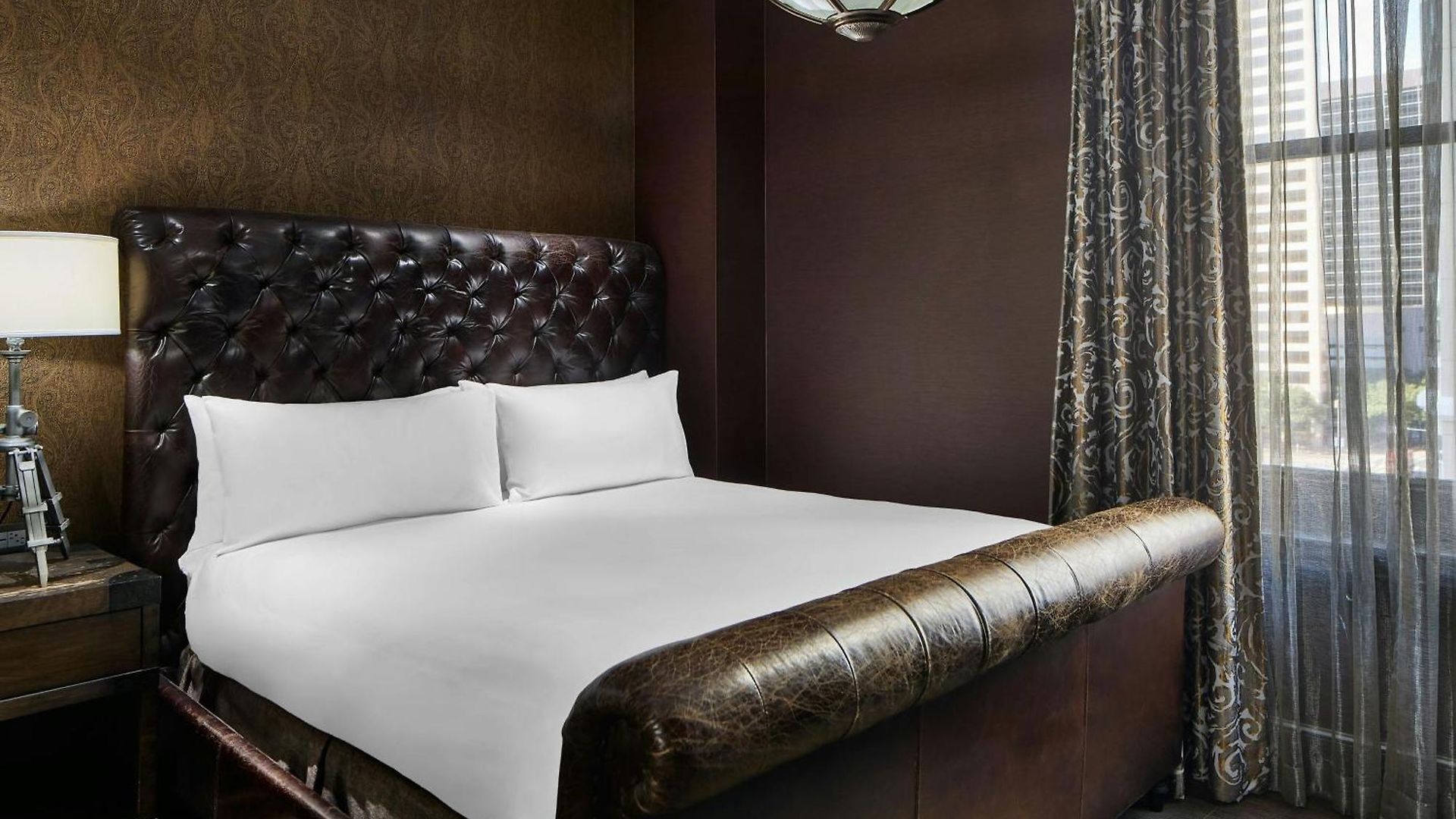 Le Pavillon, New Orleans, A Tribute Portfolio 4*