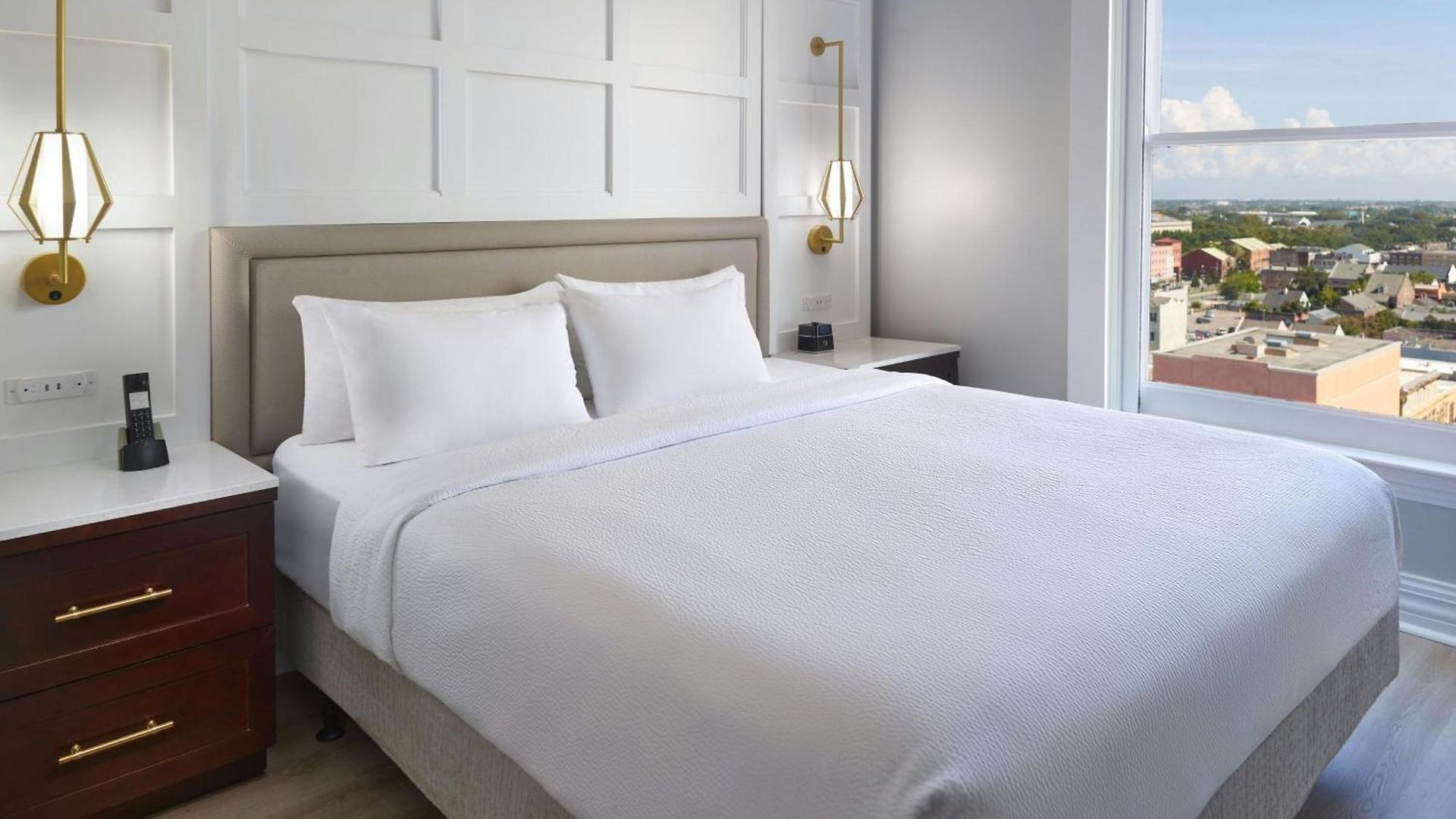 Courtyard By Marriott French Quarter/iberville 3*