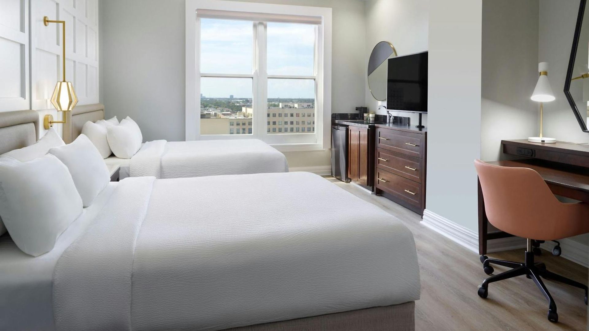 Courtyard By Marriott French Quarter/iberville Hotel 3*