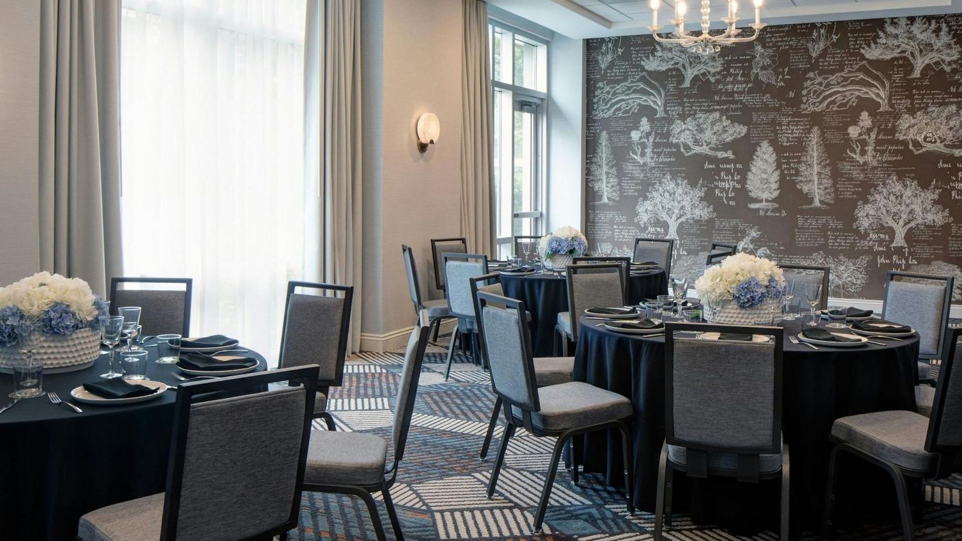 Tonnelle New Orleans, A Tribute Portfolio 4*