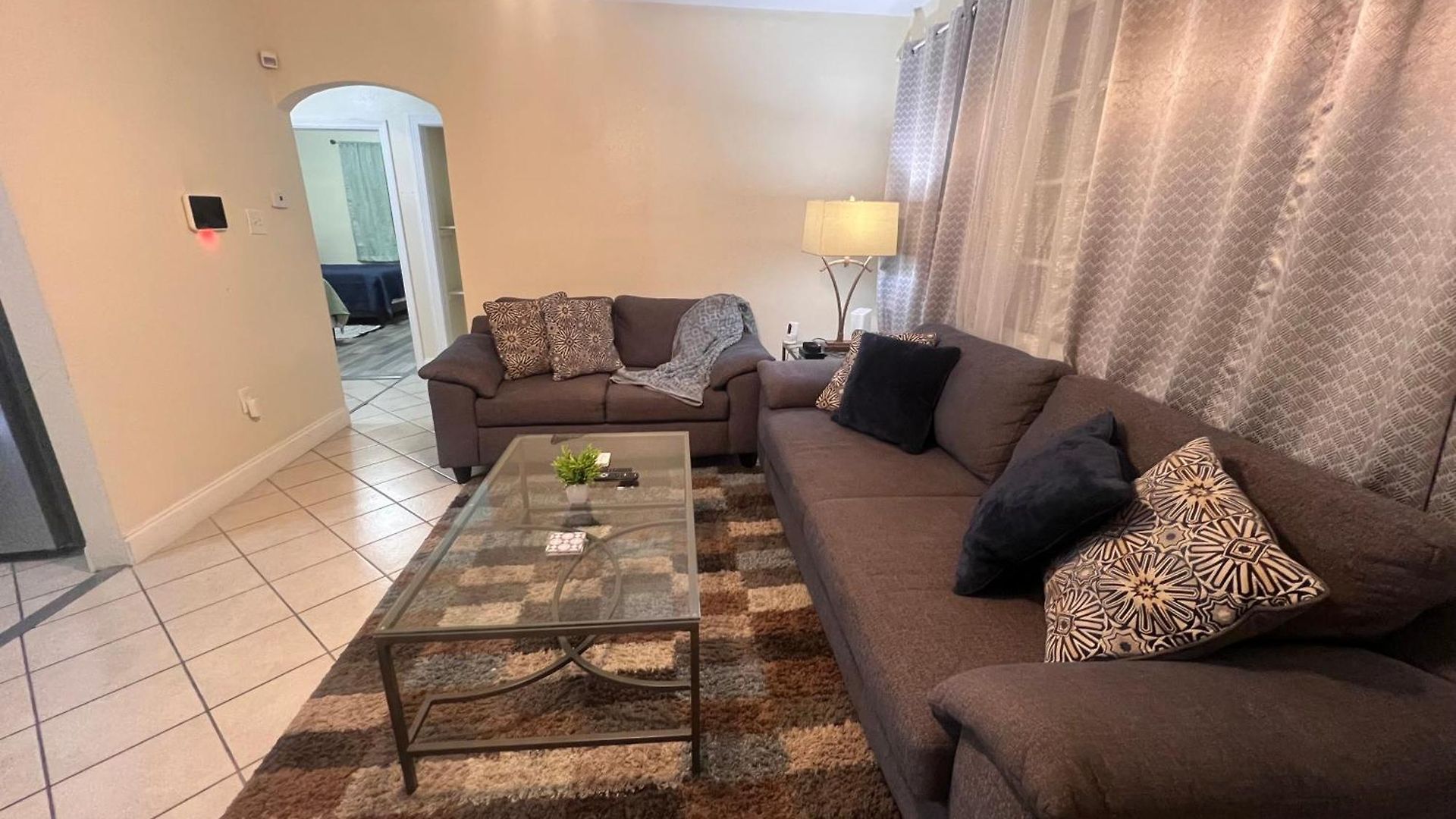 Simplicity Nola 2 Apartment *