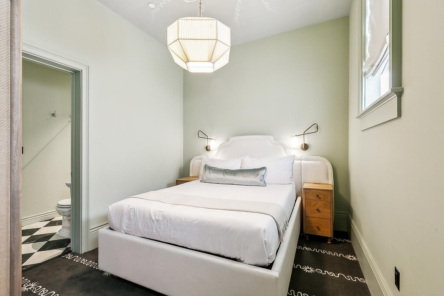 Perle Aparthotel 4*