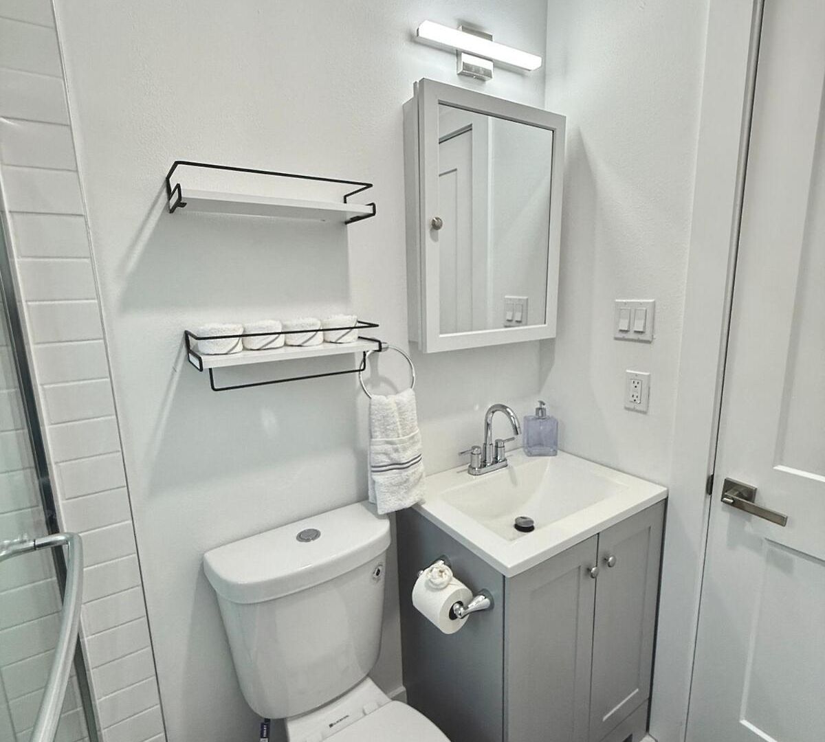 Cozy Near Canal St & Superdome Apartment