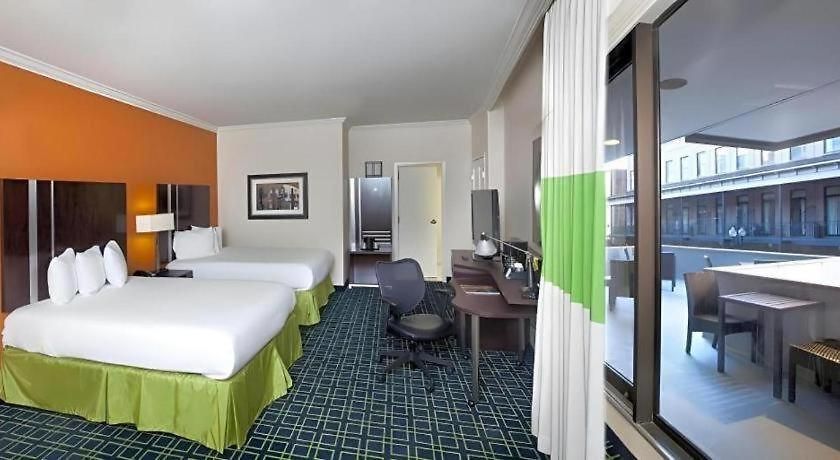 Royal St. Charles 3*