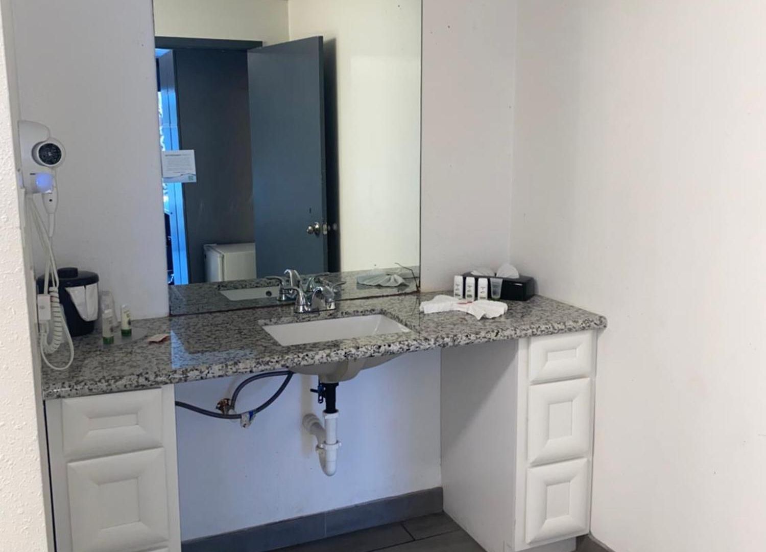 Hotel 10 Extended Stay Hotel New Orleans