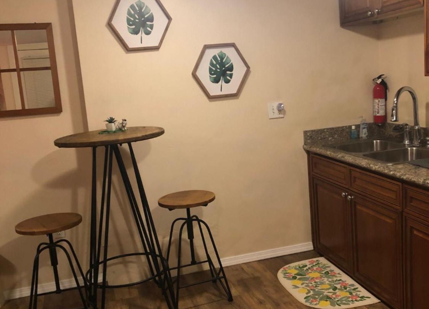 Apartment Jungle Theme