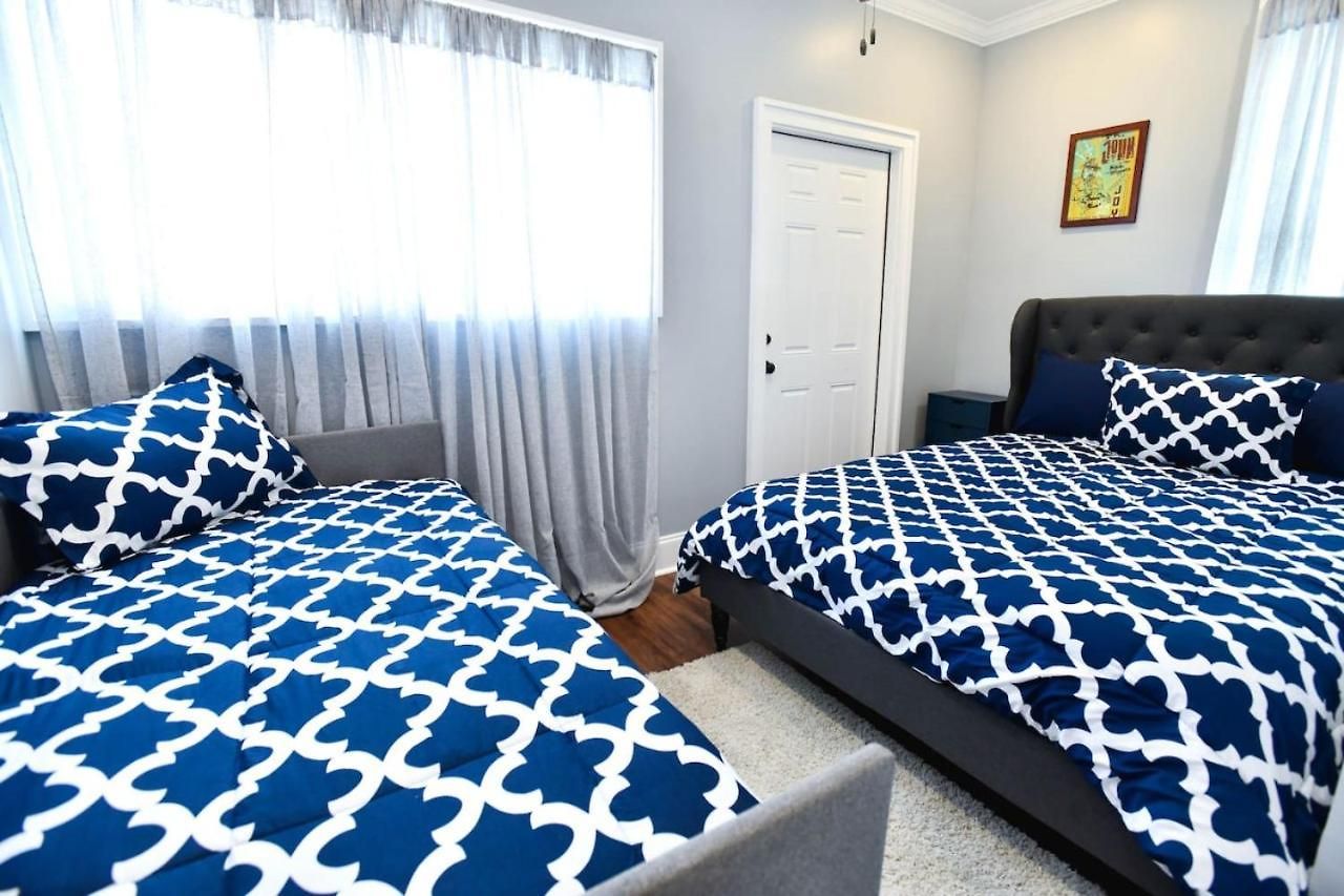Claiborne Historic Getaways Guest House-economy Rear Unit With Pool *