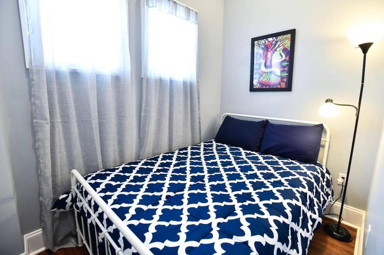 Claiborne Historic Getaways Guest House-economy Rear Unit With Pool Holiday home