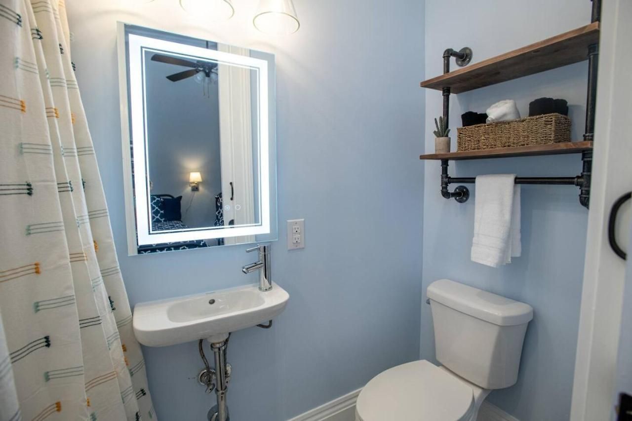 Holiday home St Philip Gem 5 Bed-5 Bath Steps To Fq - Monthly New Orleans