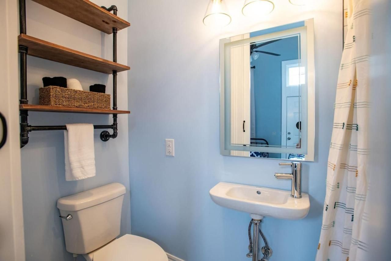 St Philip Gem 5 Bed-5 Bath Steps To Fq - Monthly * New Orleans