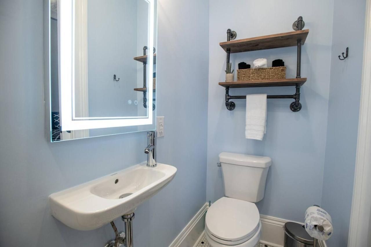 Holiday home St Philip Gem 5 Bed-5 Bath Steps To Fq - Monthly *