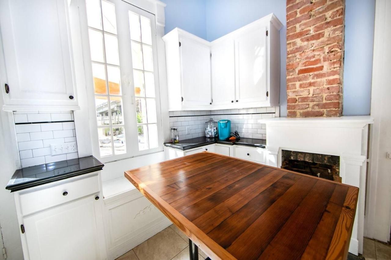 Holiday home Governors Mansion 5 Bedroom-3 Bath *
