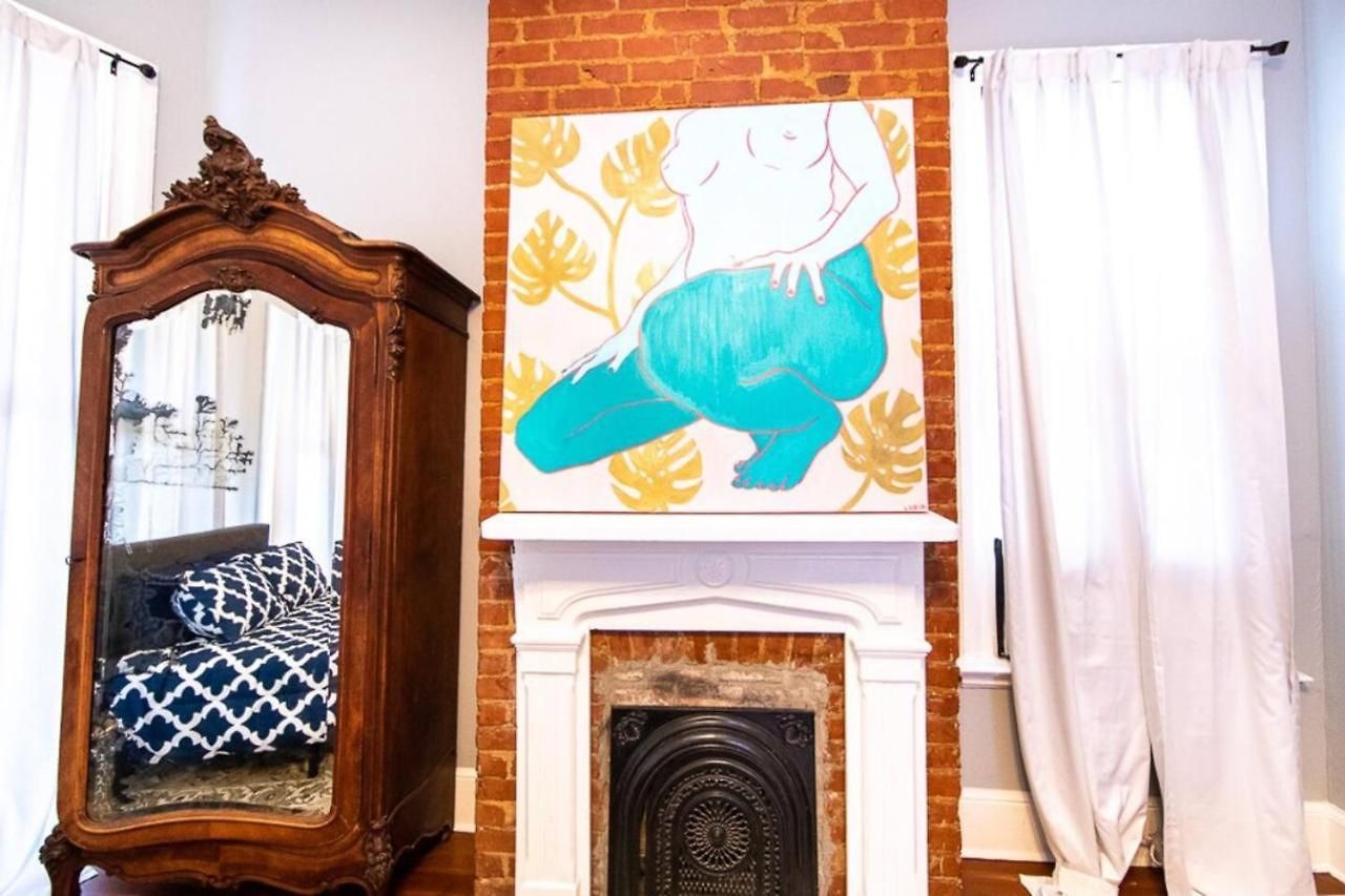 Apartment 5br Historic Claiborne W/ Pool & Courtyard — 6 Blocks To French Quarter *