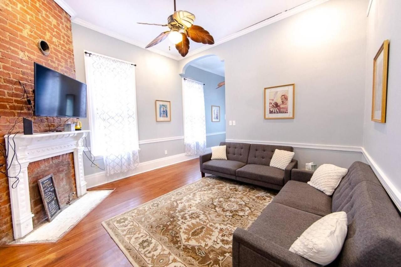 5br Historic Claiborne W/ Pool & Courtyard — 6 Blocks To French Quarter New Orleans