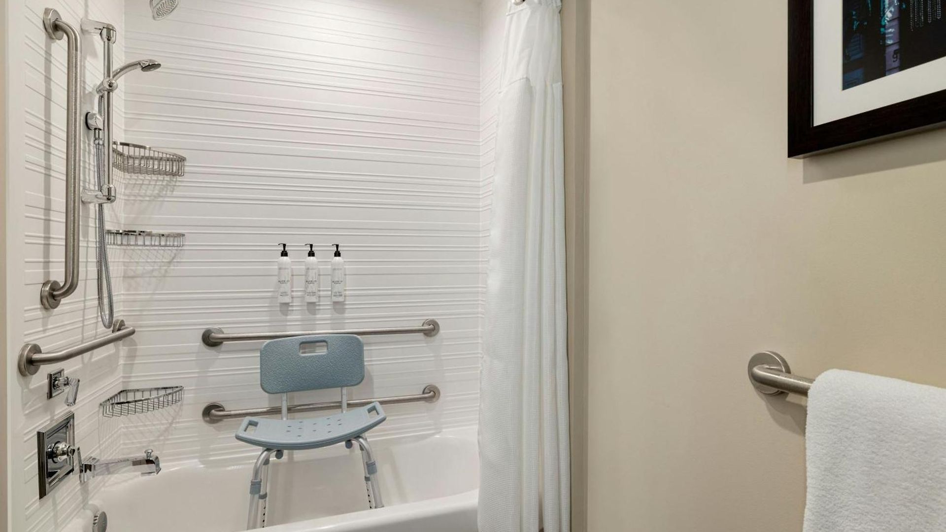 Fairfield By Marriott & Downtown French Quarter Area 3*