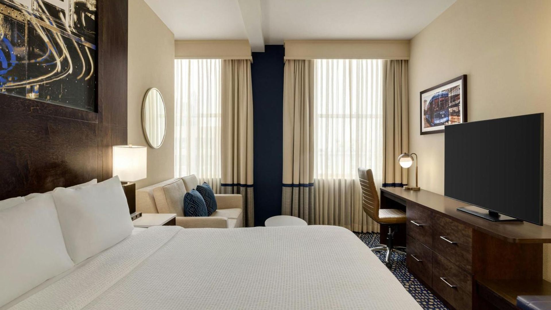 Fairfield By Marriott & Downtown French Quarter Area Hotel New Orleans