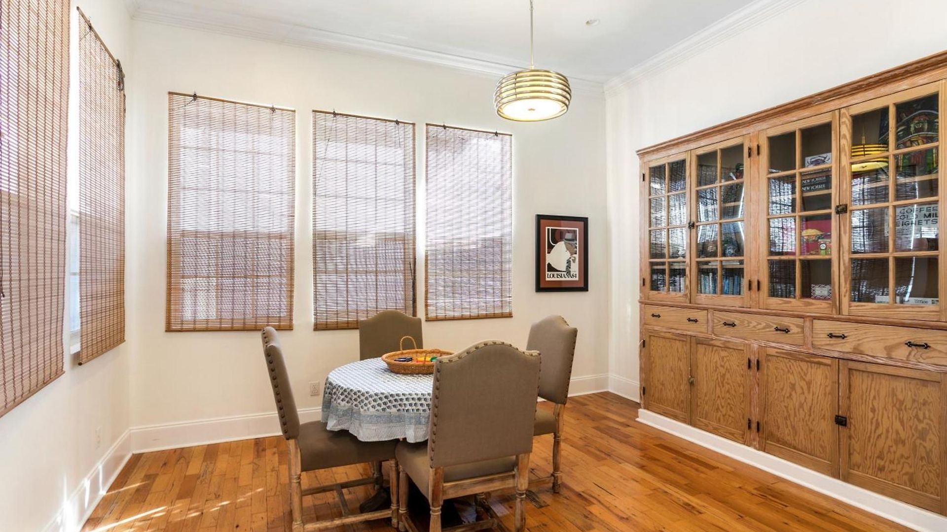 Apartment Spacious 3br Downtown In