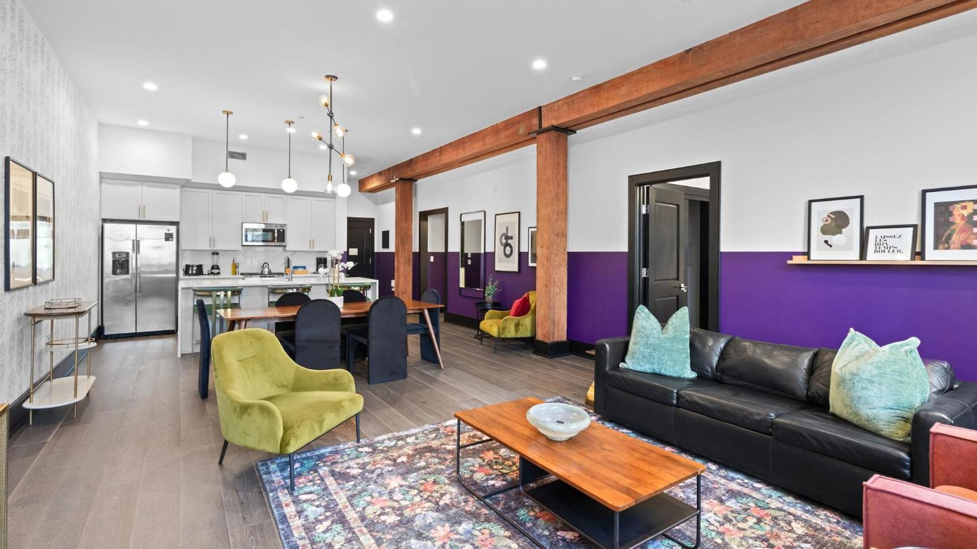 Spacious Downtown 2br With Sleeper Sofa Gym Pool Gameroom Near Parade Route And Superdome Hotel
