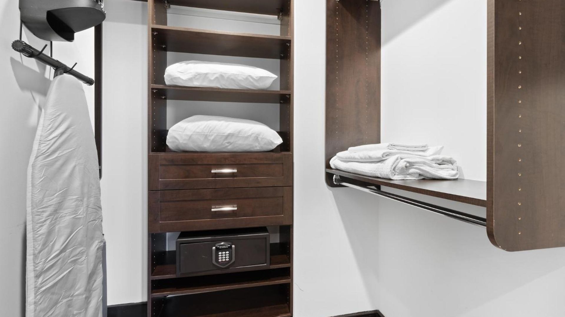 Hotel Downtown Close To Superdome With Rooftop Pool Gym *