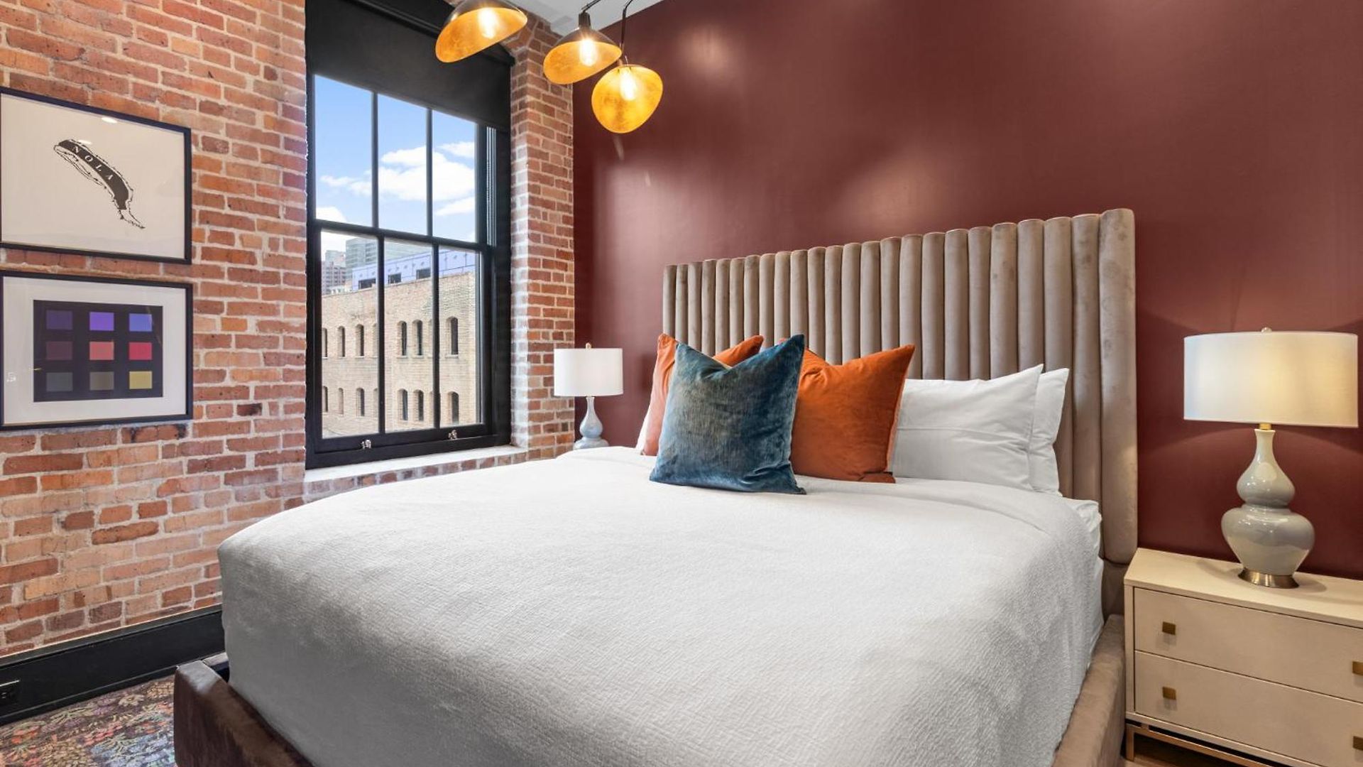 Downtown 2br With Queen Sleeper Sofa Rooftop Pool Gym Game Near Superdome And Parade Route *