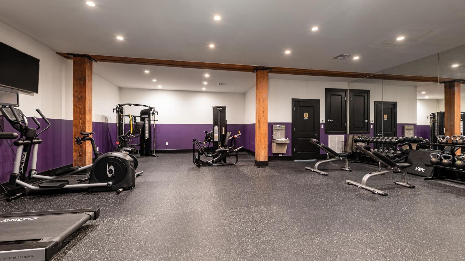 Downtown 4bd4ba With 2 Queen Sleeper Sofas Connecting Unit Perfect For Groups New Orleans