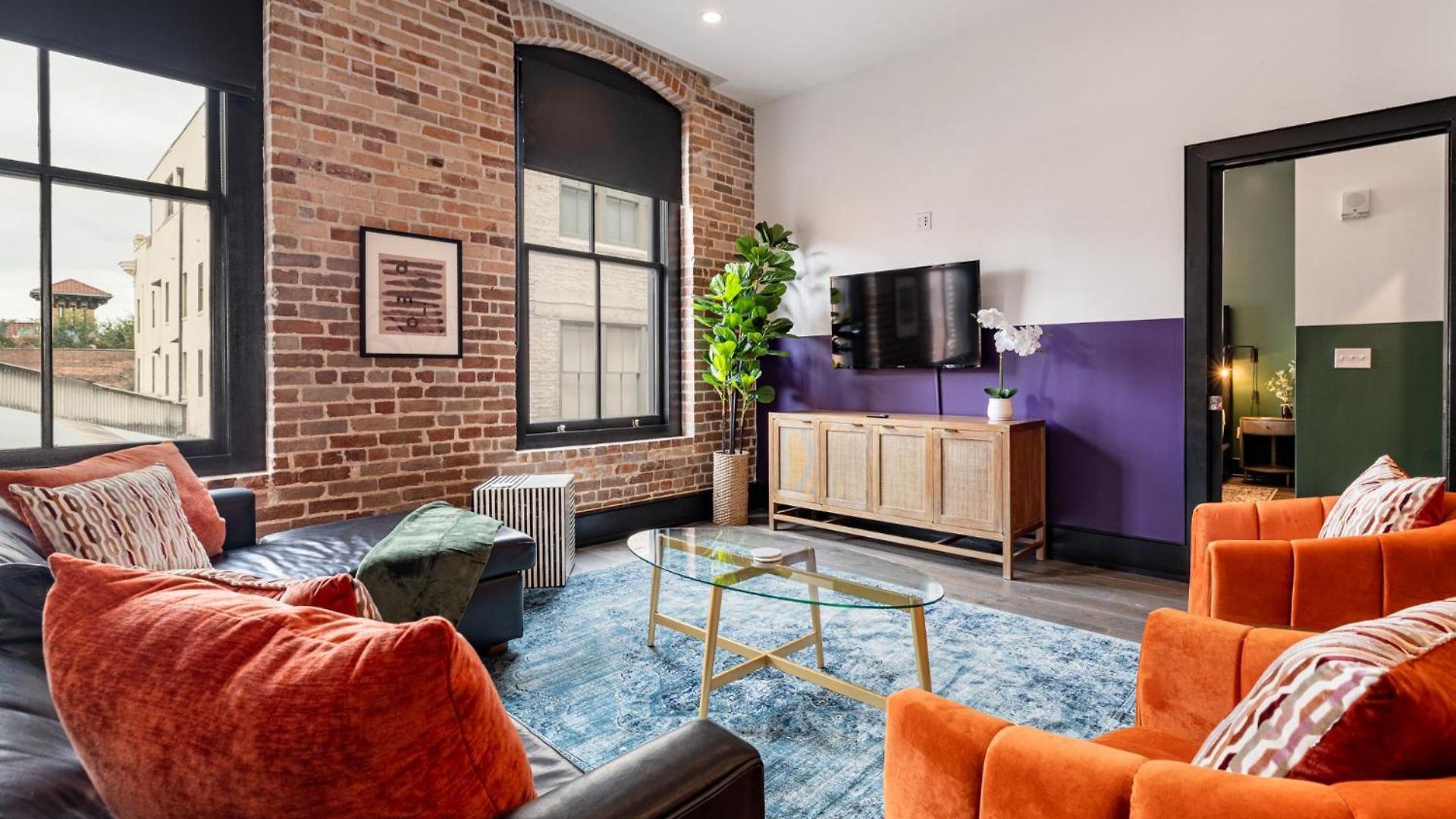 Downtown 4bd4ba With 2 Queen Sleeper Sofas Connecting Unit Perfect For Groups Hotel New Orleans