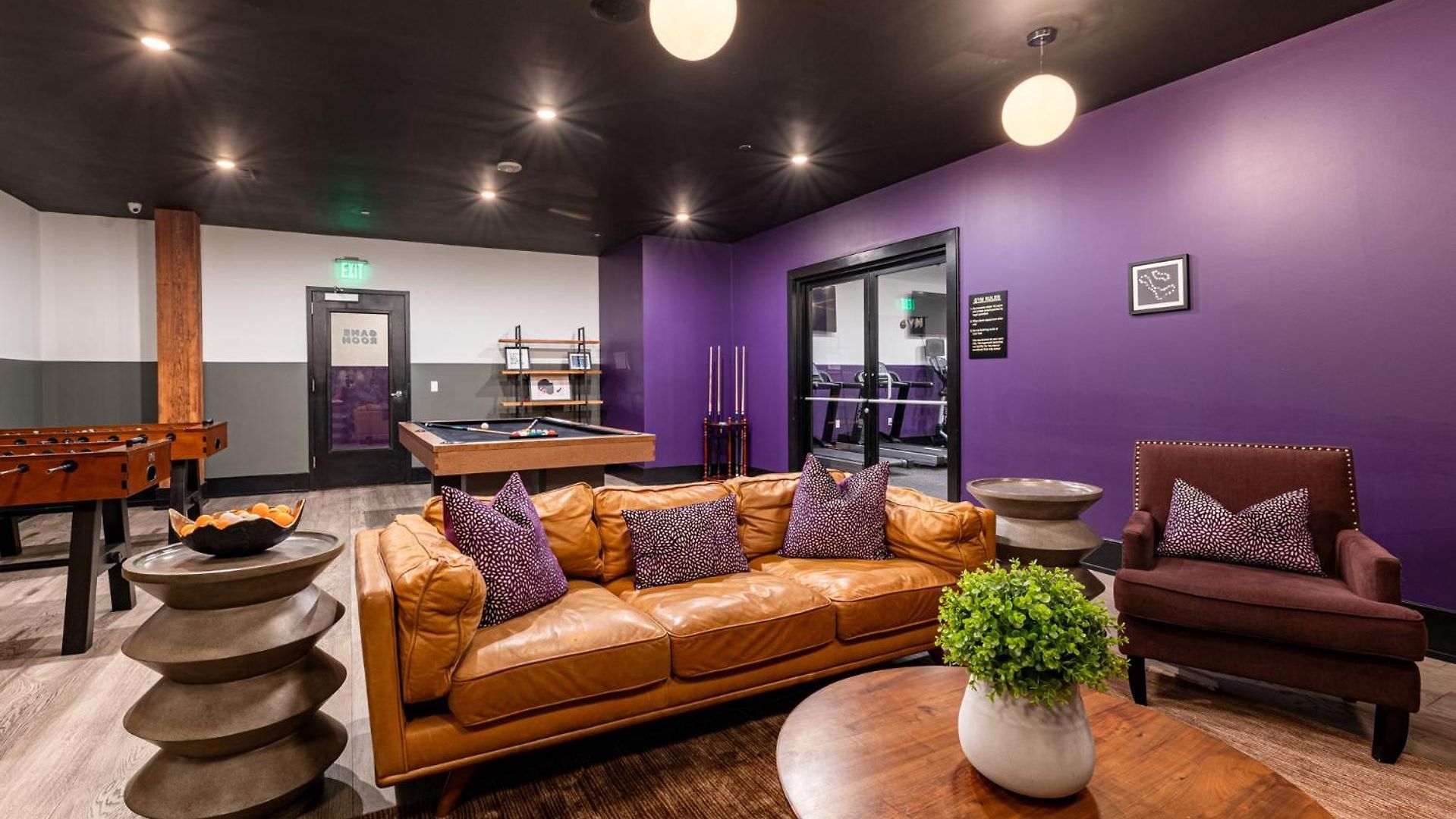 Downtown 4bd4ba With 2 Queen Sleeper Sofas Connecting Unit Perfect For Groups New Orleans