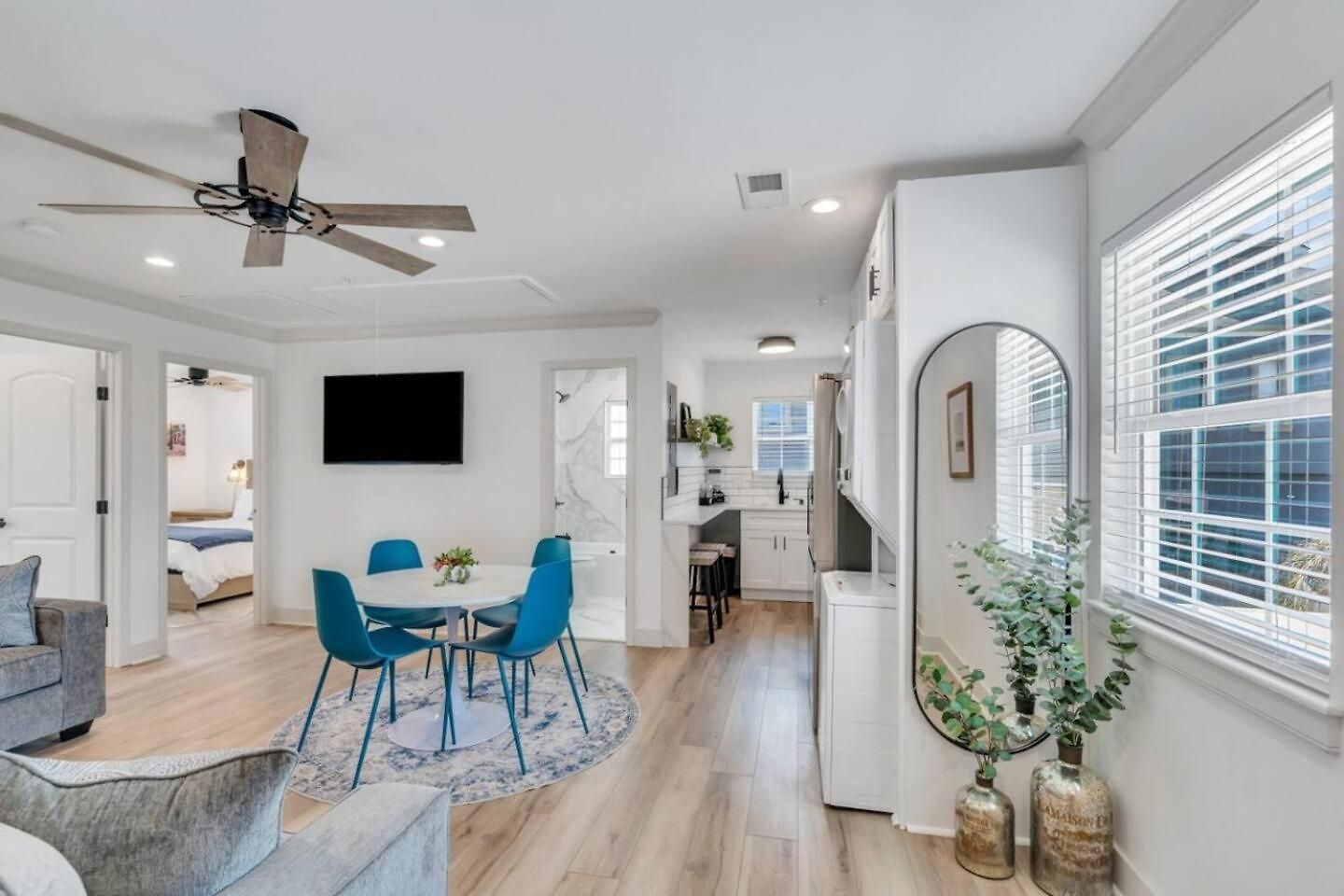 Spectacular Sleep 20 Near Fq W Pool Hotel *