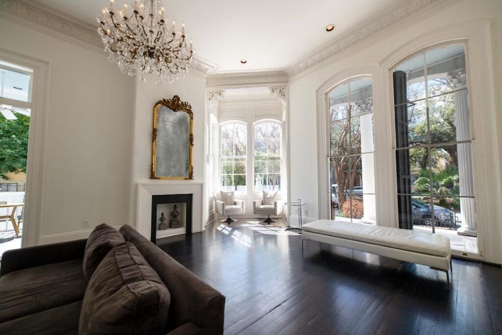 Melrose Mansion