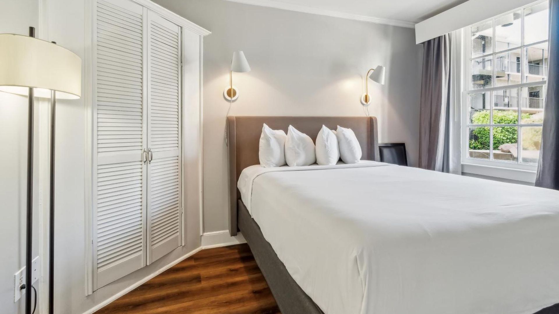 Maison Saint Charles Hotel New Orleans