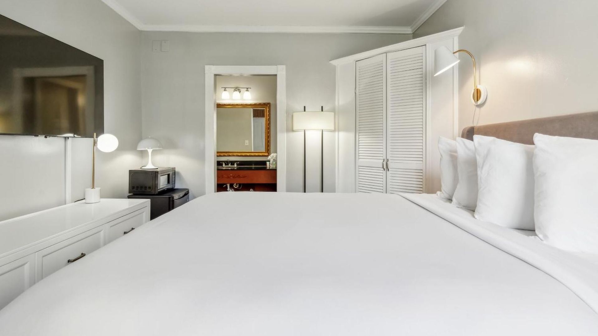 Maison Saint Charles Hotel