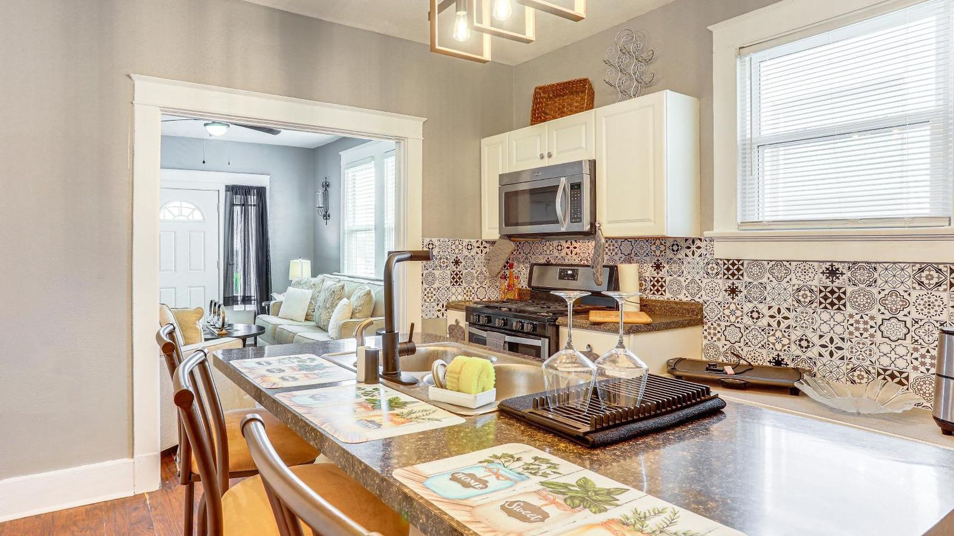 3 Mi To French Quarter: Retreat W/ Bbq, Yard New Orleans