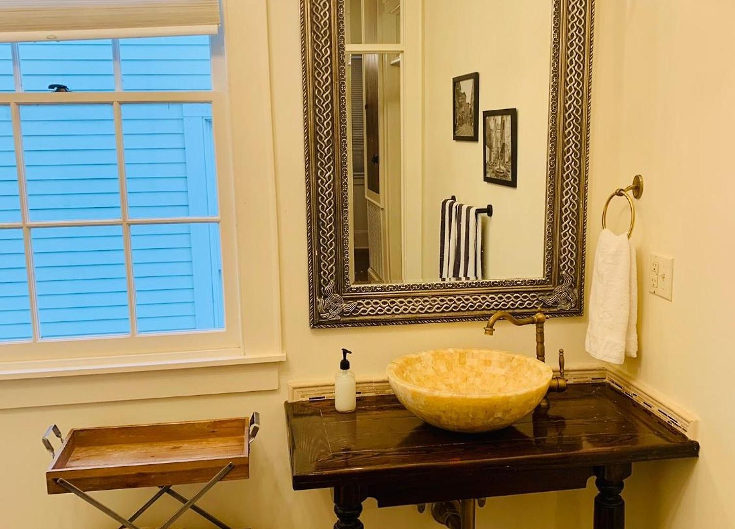 Charming Creole 2 Blocks Across Rampart St From French Quarter * New Orleans