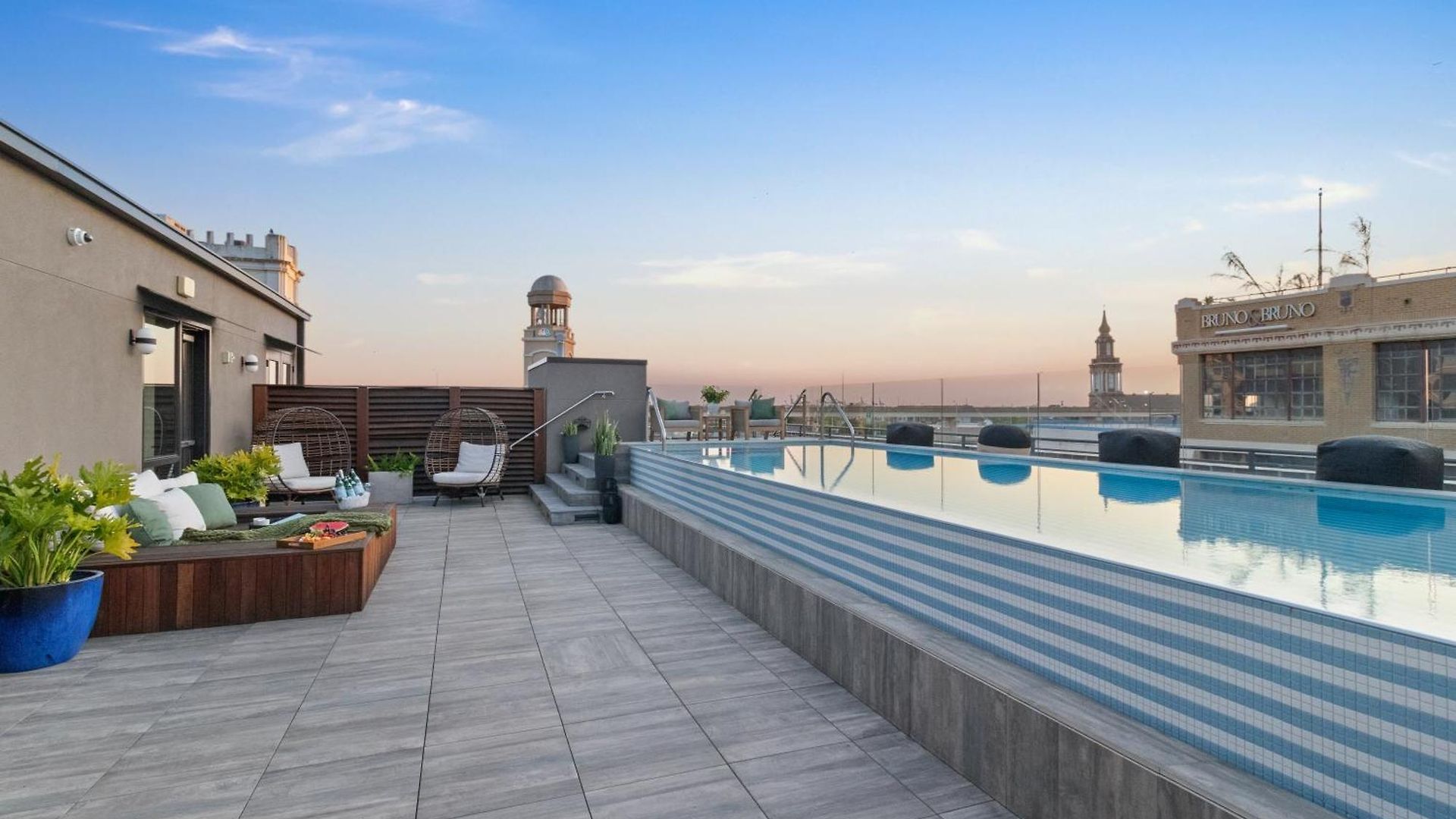 888 Baronne Holiday home