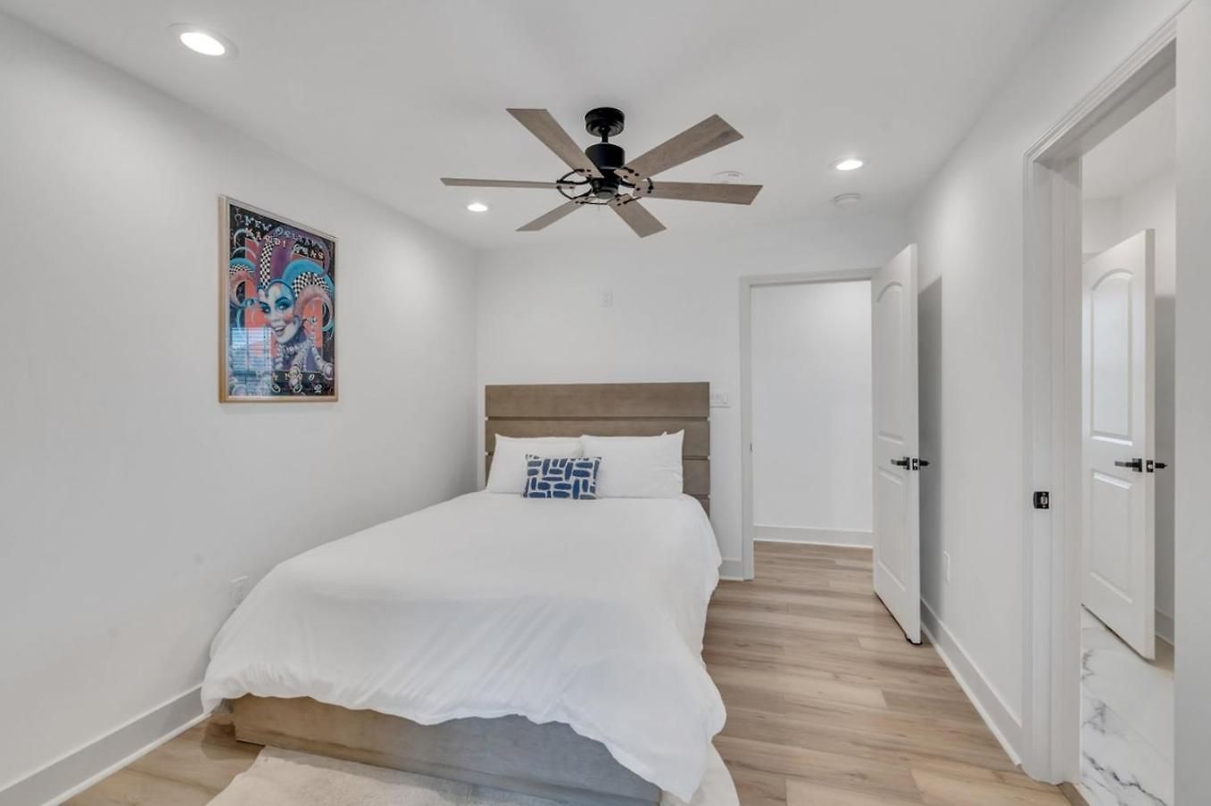 Spectacular Sleep 20 Near Fq W Pool Hotel