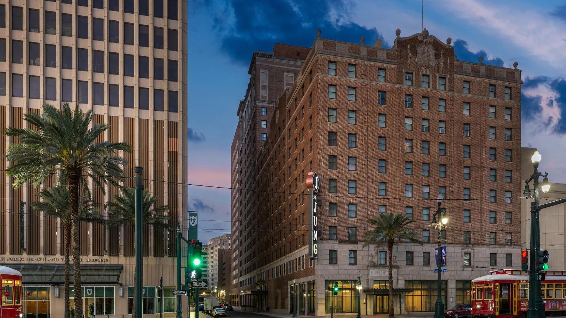 The Jung And Residences