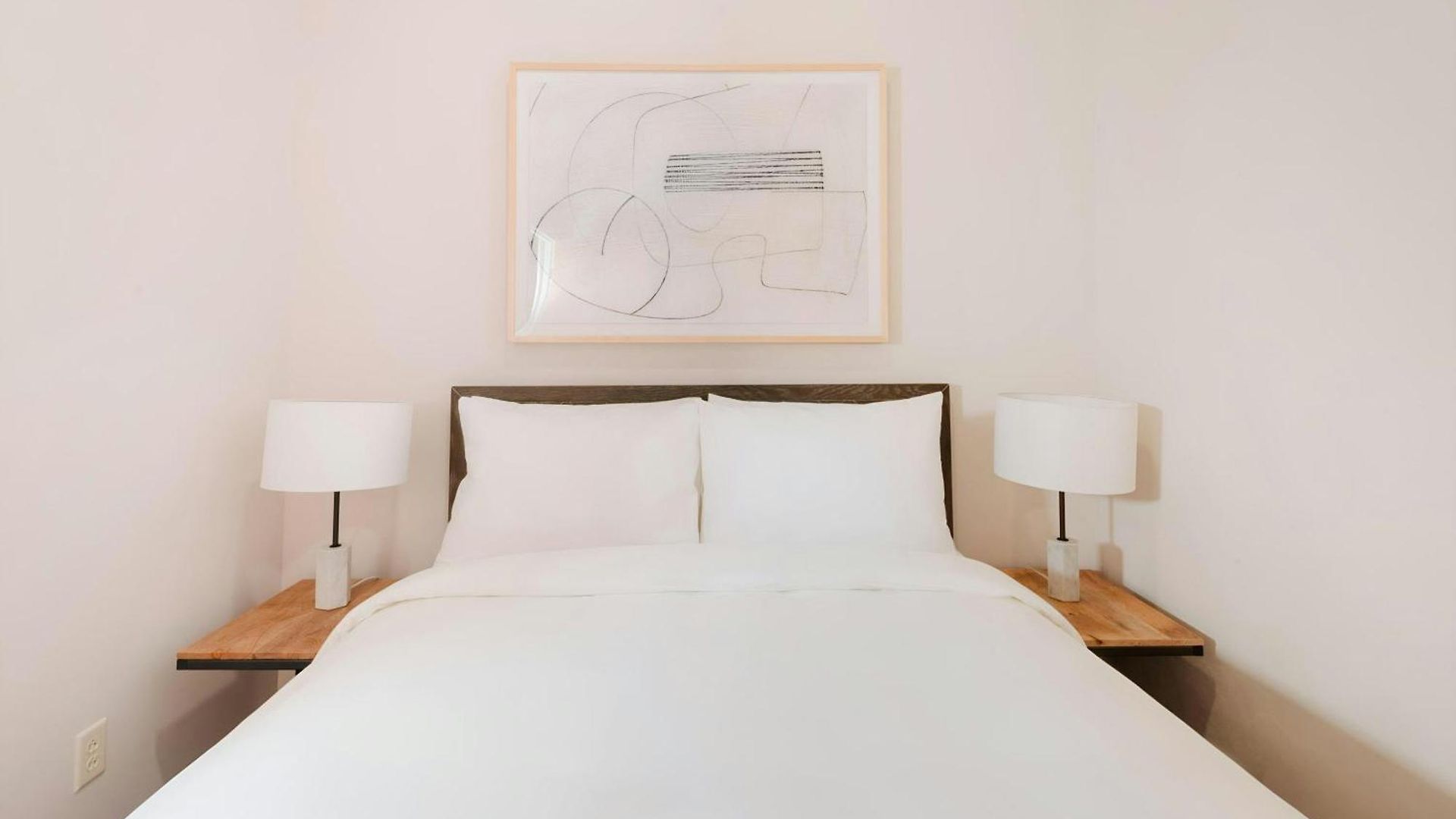 Sonder By Marriott Bonvoy The Gallier Cbd Aparthotel 3*