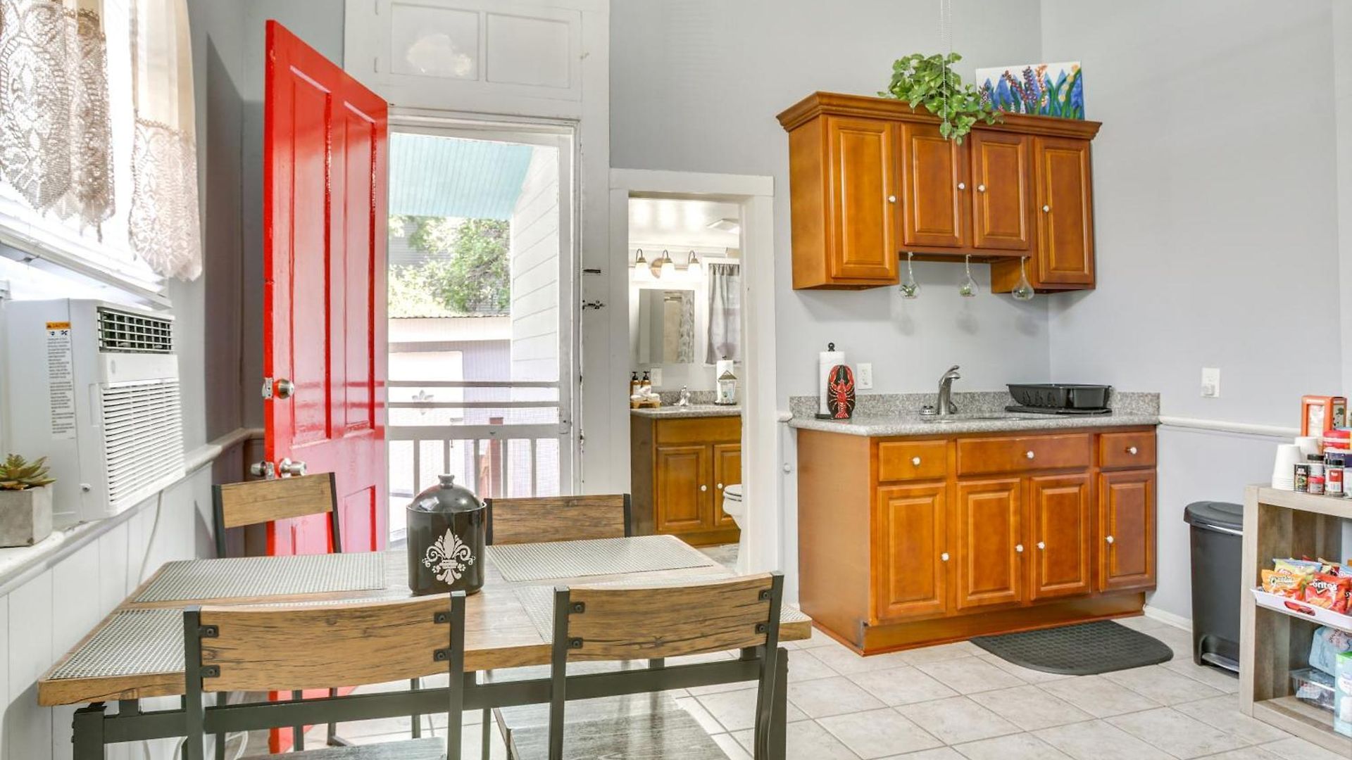 Walk To Magazine St: Nola House In Irish Channel! Holiday home New Orleans
