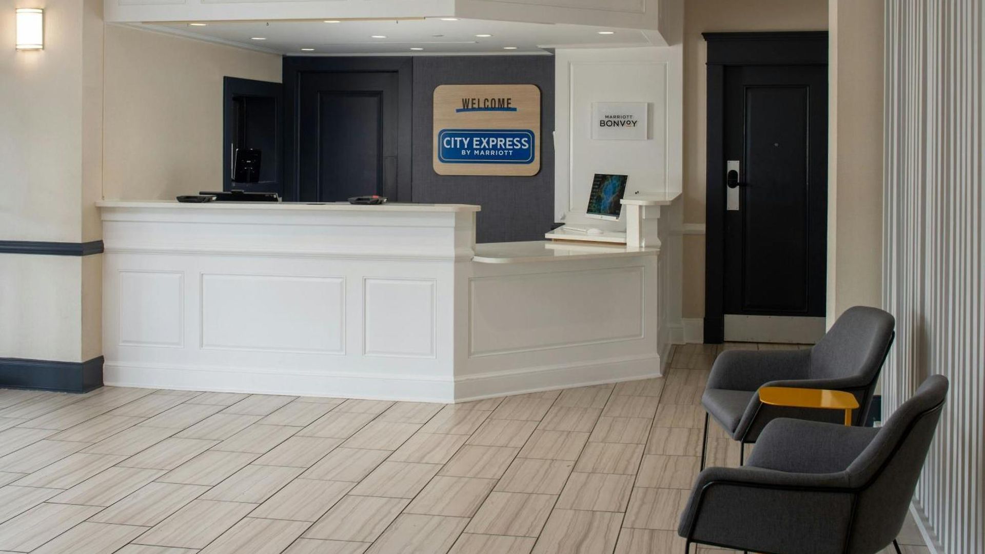 Express By Marriott 1-10 Hotel