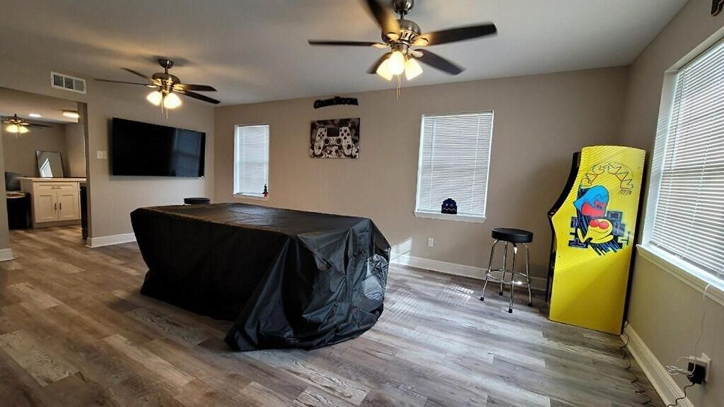 Lakeview Townhome W King Bed & Game