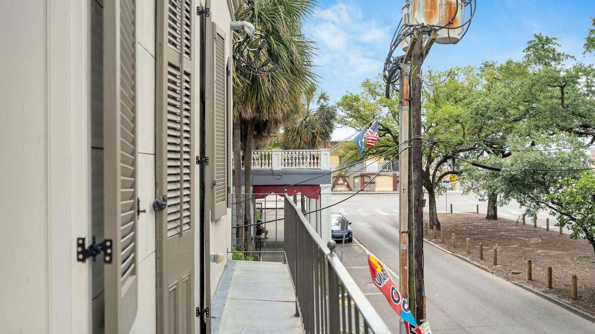 Esplanade Ave Wbalcony Across French Quarter Holiday home