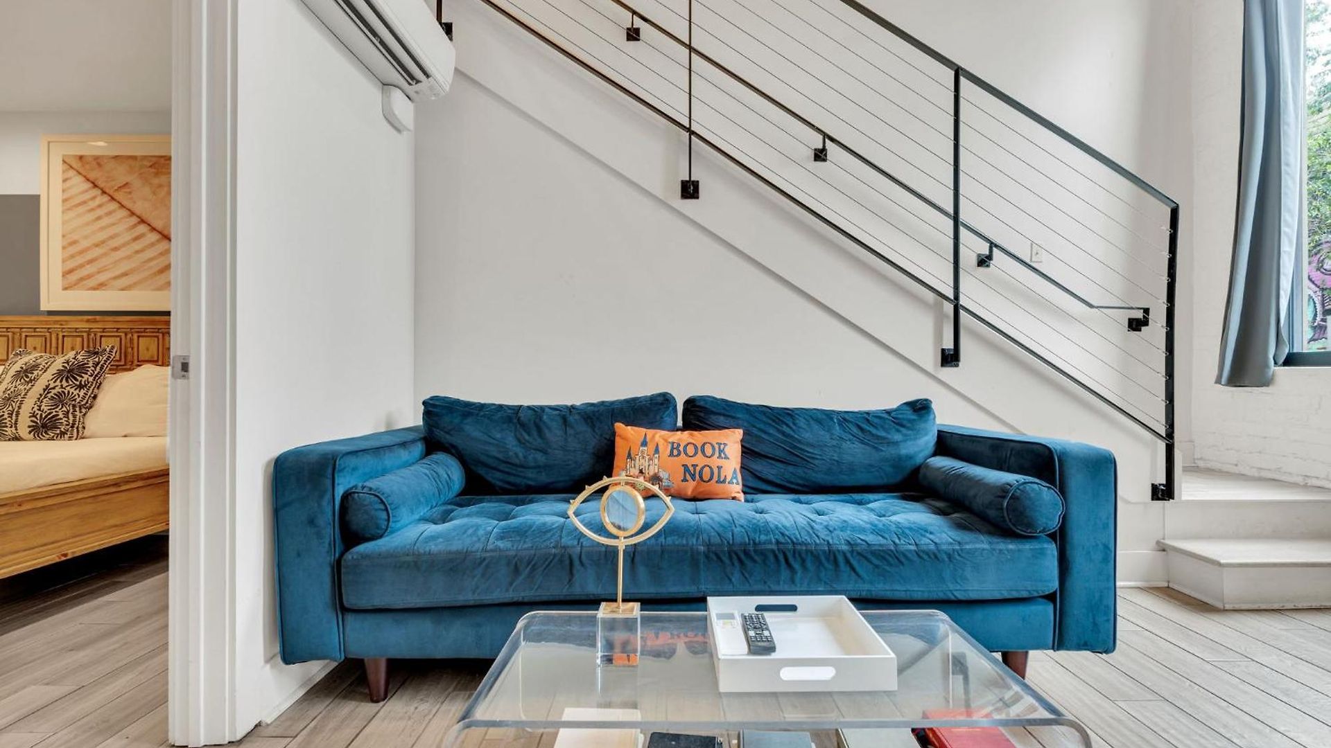 Loft Steps From Frenchmen & The Quarter Holiday home New Orleans