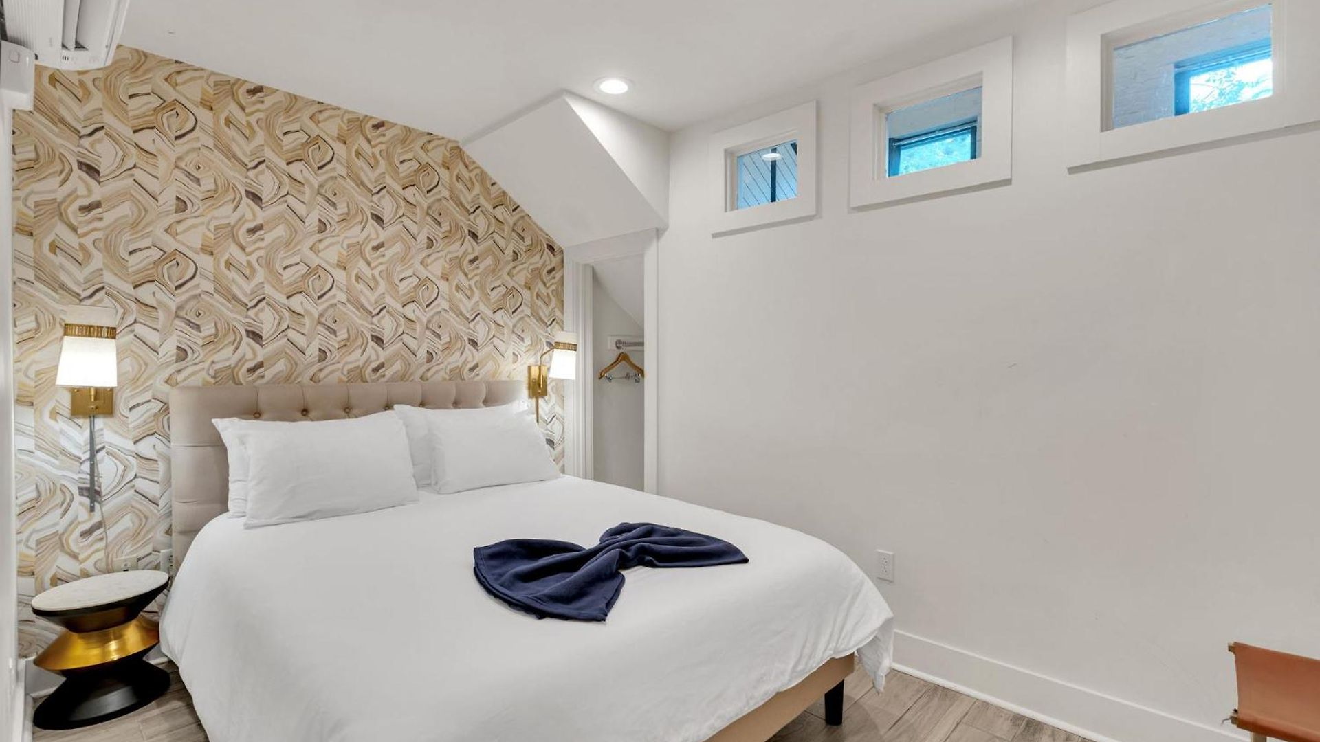 Marigny Retreat Near French Quarter Holiday home *
