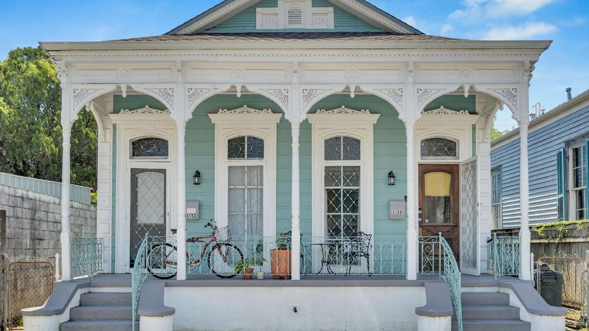 Entire Bywater Great Location