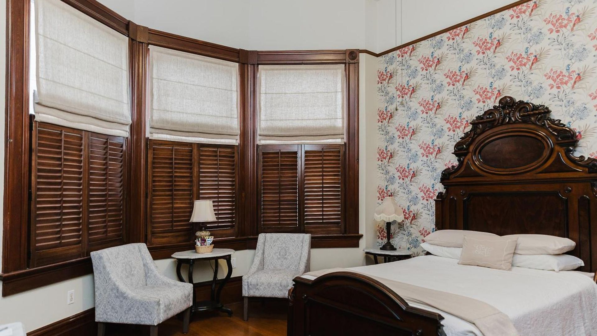 Grand Victorian Bed & Breakfast 3*