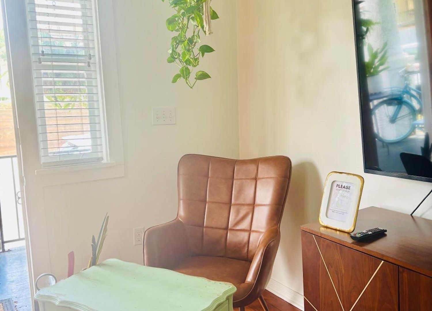 Charming Creole Near French Quarter Apartment New Orleans