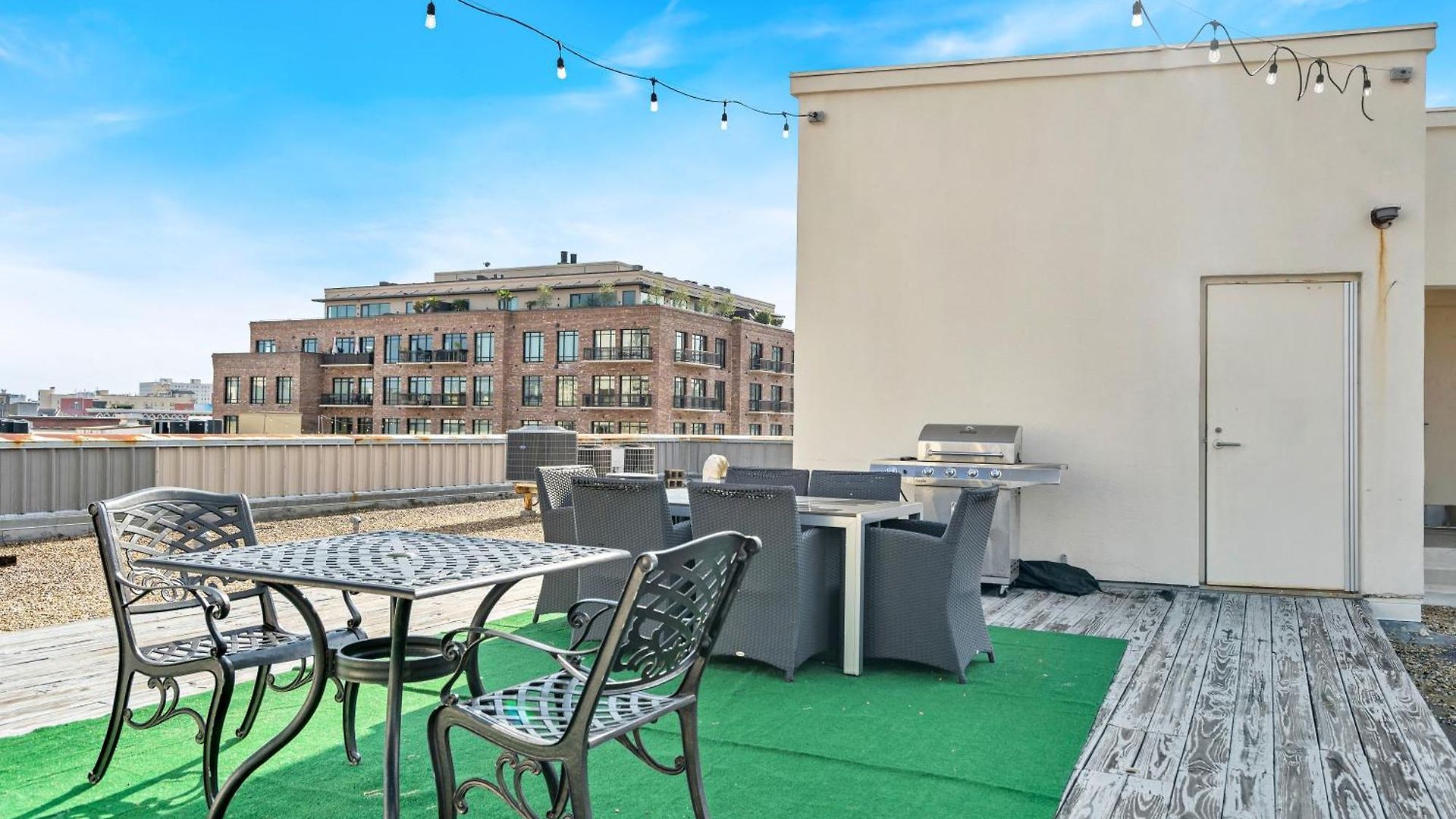 Apartment Brick & Beam Retreat Near Nola Attractions