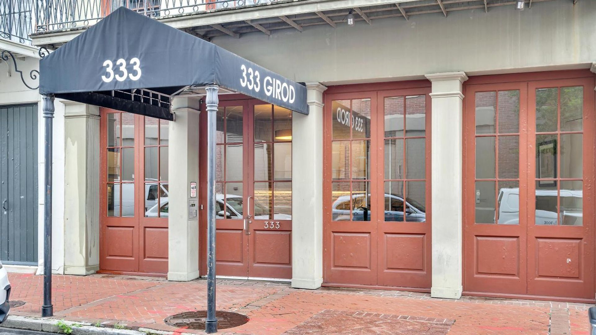Brick & Beam Retreat Near Nola Attractions