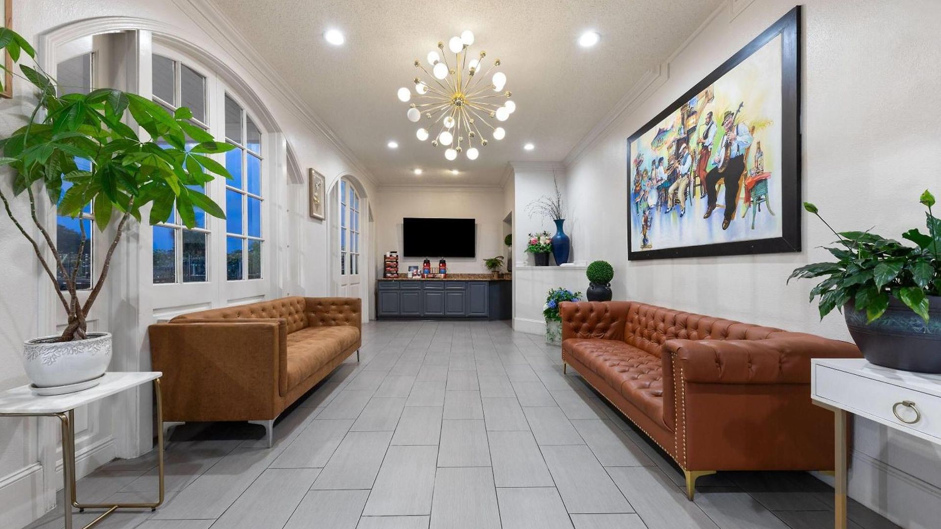 Super 8 By Wyndham Hotel New Orleans