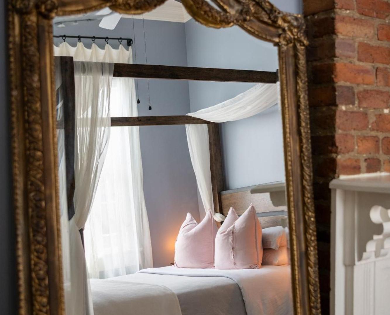 Luxury Historic Shotgun In Lower Garden District *